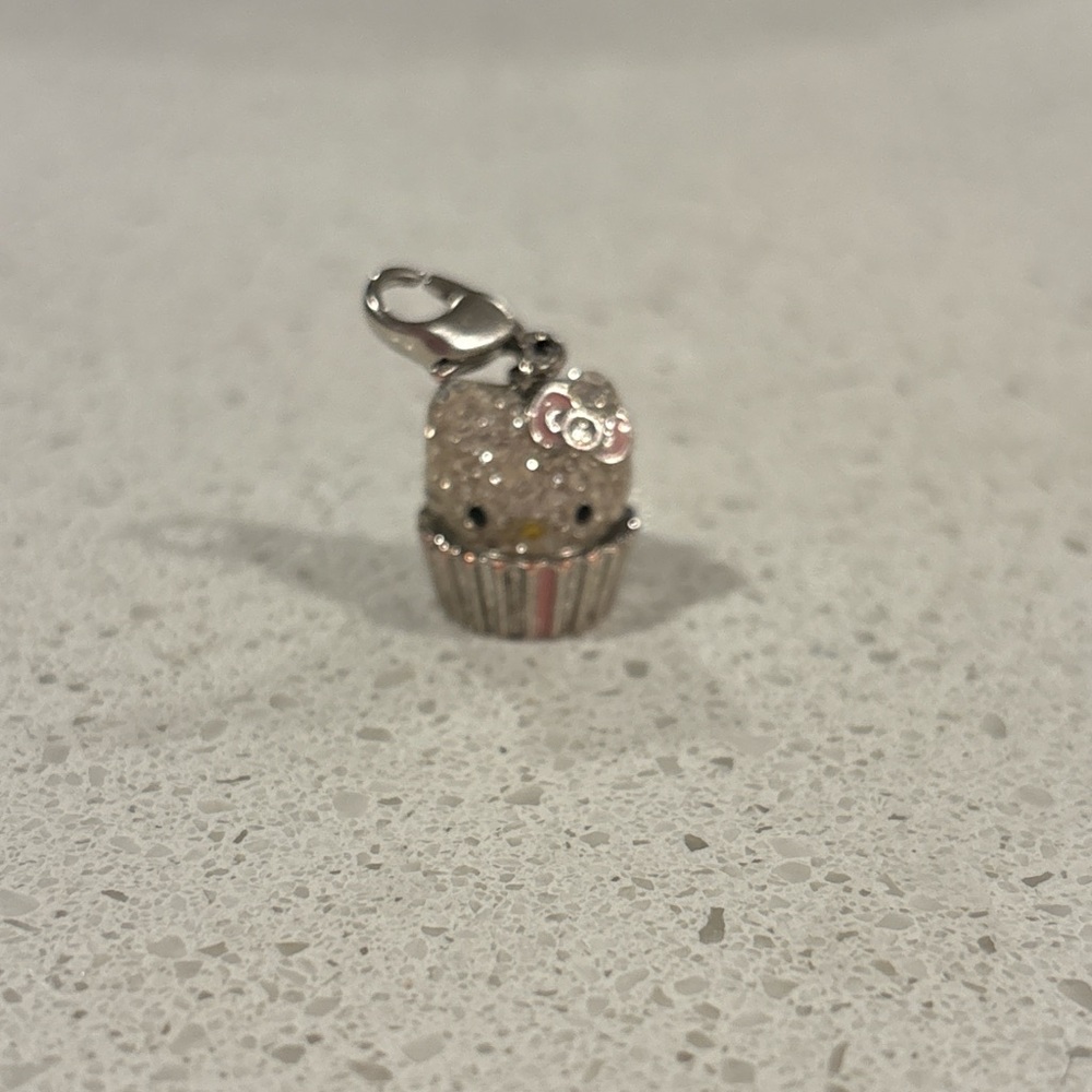 Silver Hello Kitty Charm Pendant